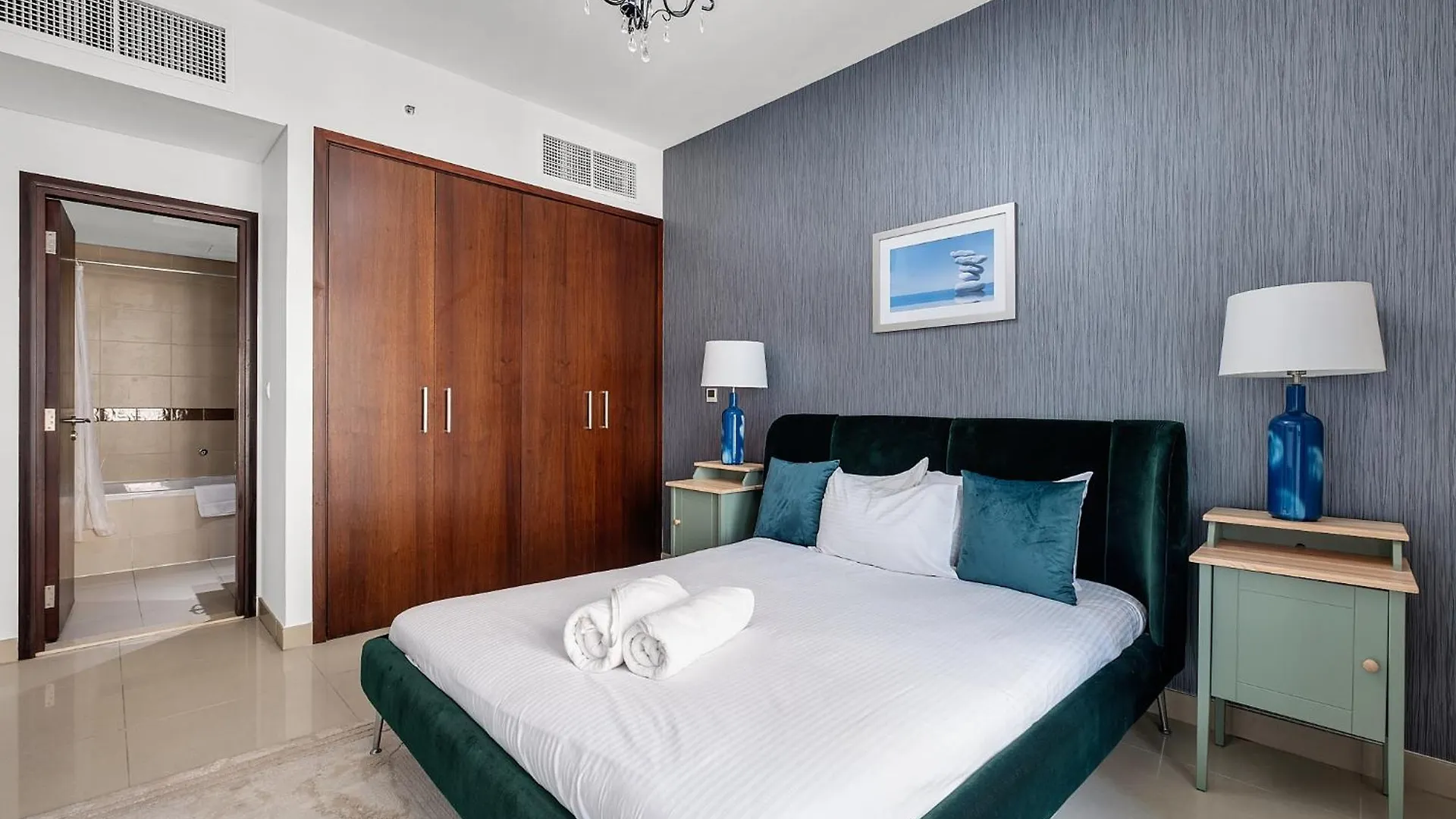 Bellavista 1 Bedroom Full Burj Khalifa View 29 Boulevard Downtown Dubai