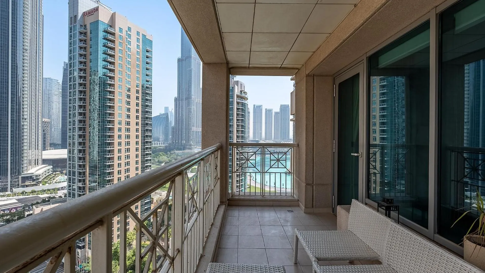 Apartment Bellavista 1 Bedroom Full Burj Khalifa View 29 Boulevard Downtown Dubai United Arab Emirates