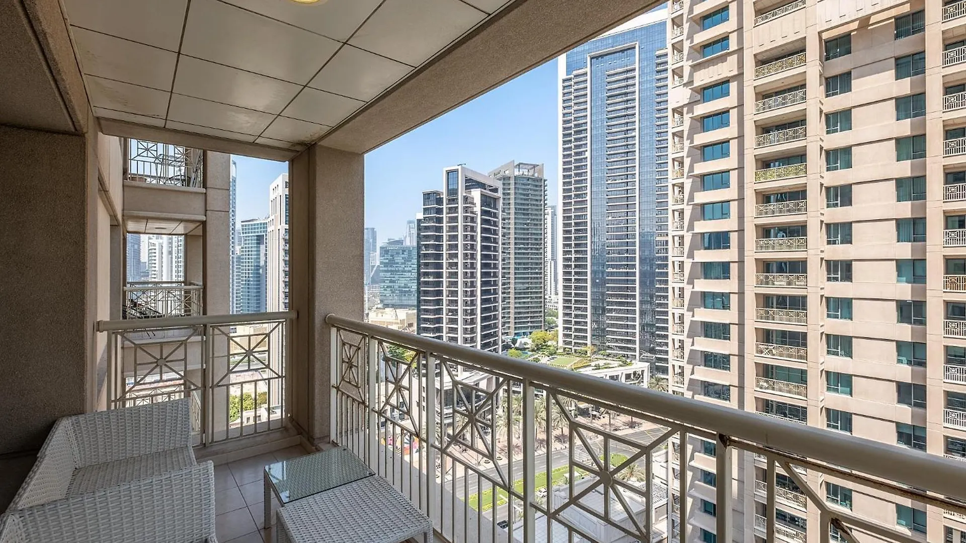 Bellavista 1 Bedroom Full Burj Khalifa View 29 Boulevard Downtown Dubai
