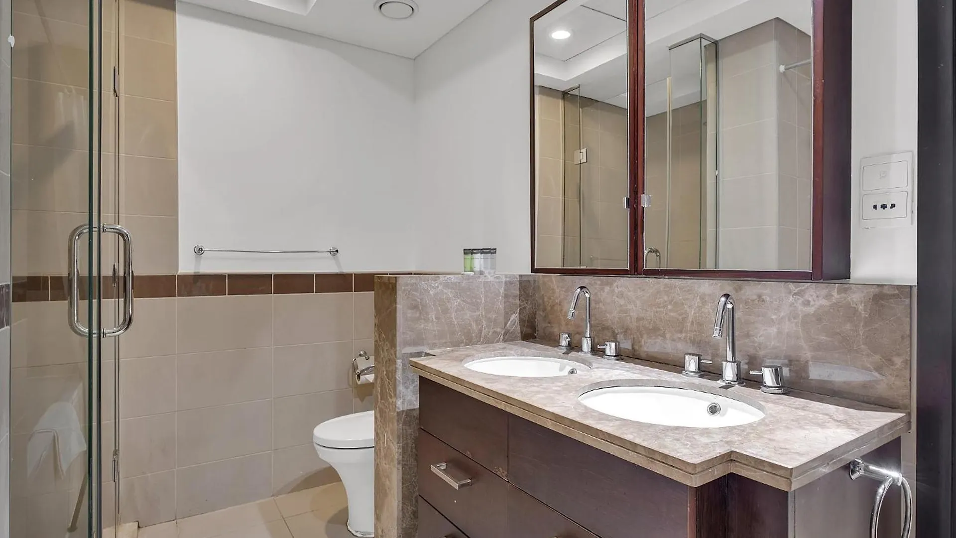 Apartment Bellavista 1 Bedroom Full Burj Khalifa View 29 Boulevard Downtown Dubai United Arab Emirates